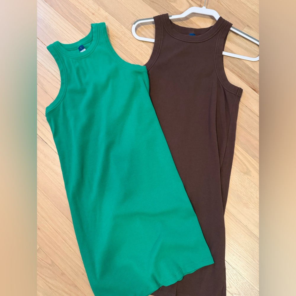 Old Navy Green & brown Ribbed dress